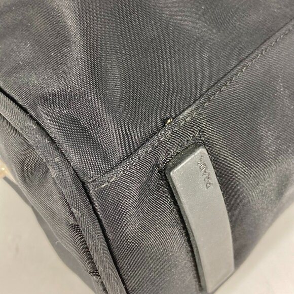 PRADA Black Bag - Picture 5 of 16